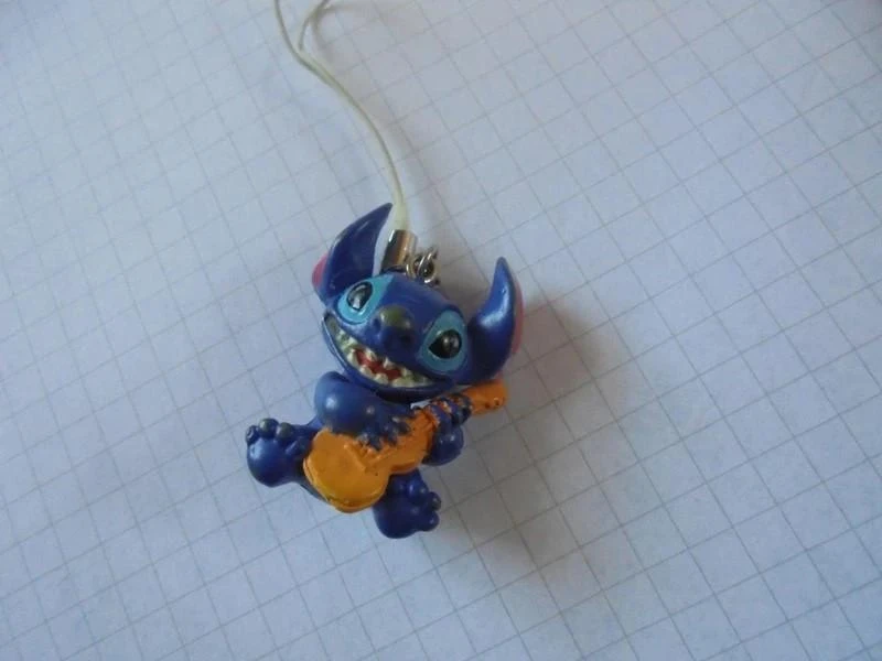 Bijou de portable ou de sac à main - stitch - disney - disneyland paris Neuf